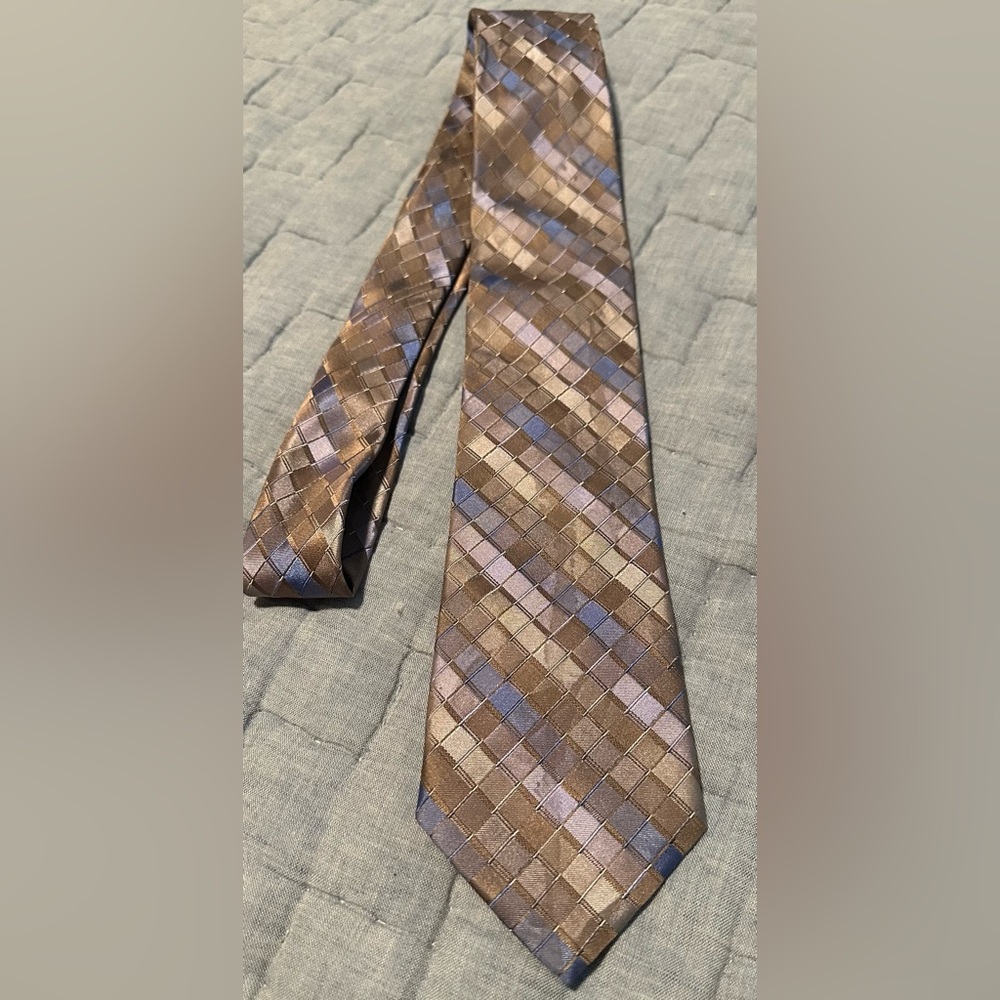 Calvin Klein Brown and Gray Patterned Tie